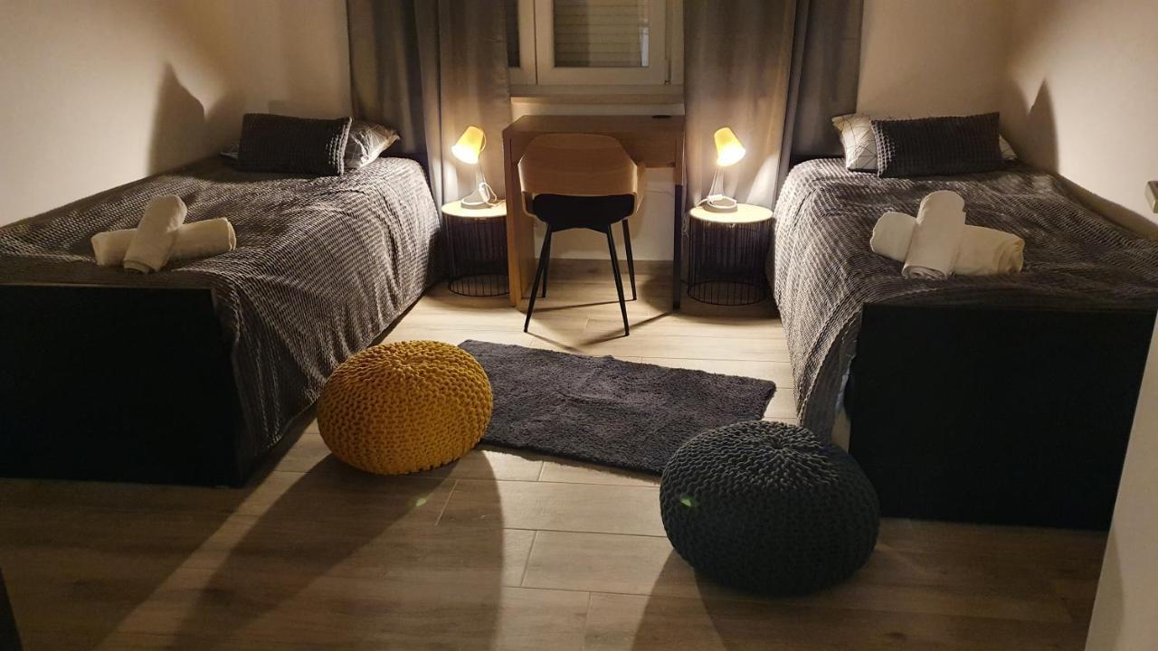 Vela Grota Appartement Rijeka Buitenkant foto