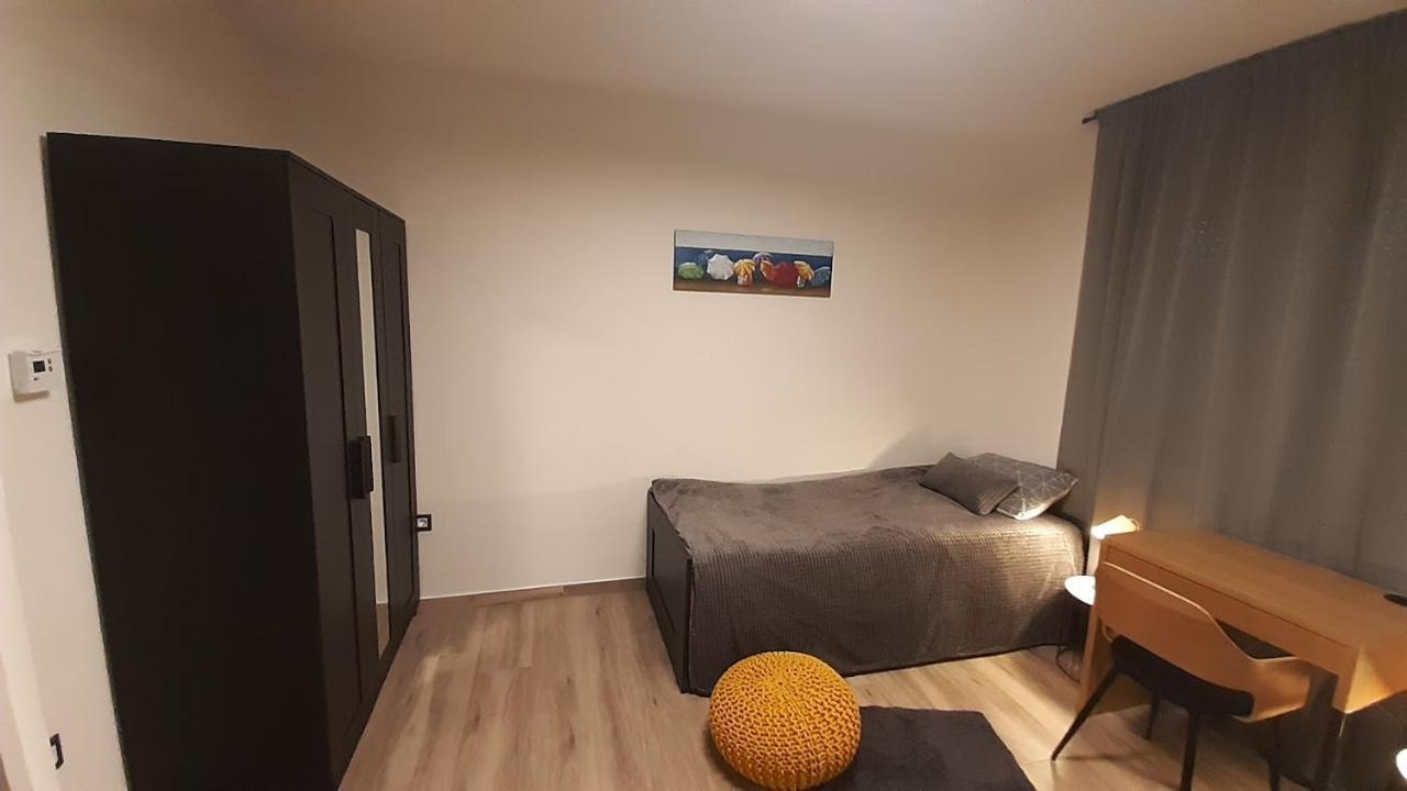 Vela Grota Appartement Rijeka Buitenkant foto